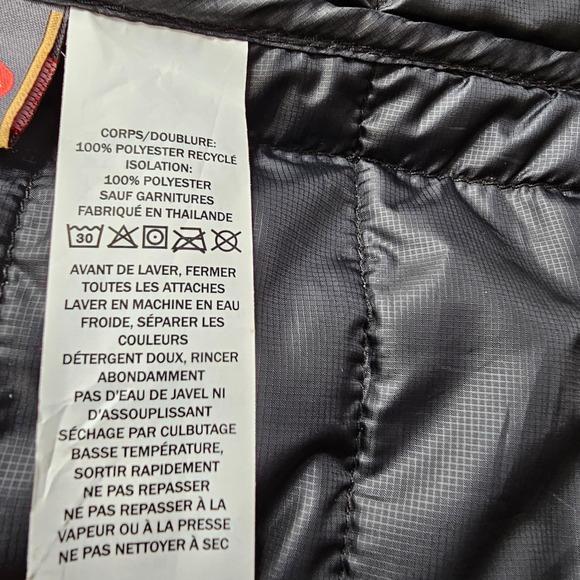 L.L.Bean Tennessee Distilling Logo Vest Men's XL Black Insulated Outerwear - Picture 8 of 14